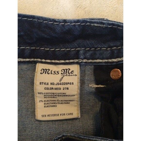 Miss me  distressed freyed cropped Size 30 Jeans  jeans Y2K Boho - Picture 8 of 9
